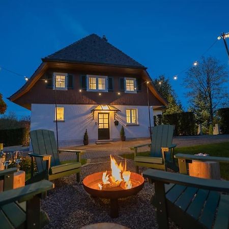 Exklusives Ferienhaus Am Waldrand Mit Whirlpool Und Sauna Villa Schonach im Schwarzwald Exterior foto